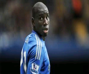 مصر اليوم - آرسنال يدرس التقدم بعرض لضم مهاجم تشيلسي ديمبا با