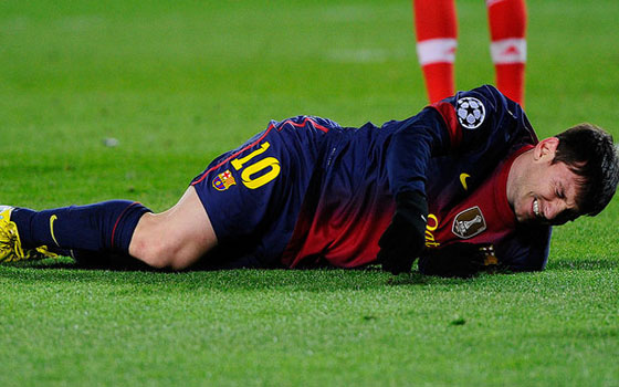   مصر اليوم - برشلونة يتلقى ضربة موجعة في غياب  الأسطورة ميسي من 6 إلى 8 أسابيع