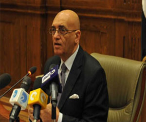   مصر اليوم - سلماوي يلتقى السبت مع الشباب لاستعراض مبادئ الدستور