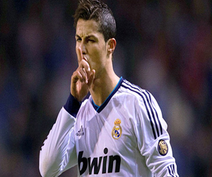 مصر اليوم - رونالدو يحصل على 84% من الأصوات في استفتاء سكاي سبورت