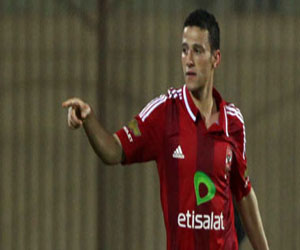 مصر اليوم - عبد الظاهر يعلن ندمه على الإشارة ويطلب الرأفة