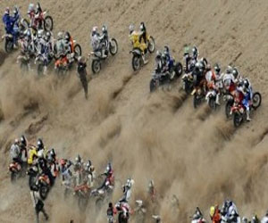   مصر اليوم - رالي تحدي عبور مصر يصل الغردقة لتنشيط السياحة