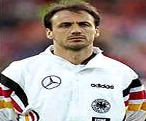 مصر اليوم - نجوم ألمانيا وتركيا يخوضون مباراة لصالح ضحايا الفلبين