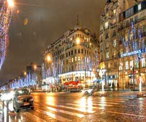   مصر اليوم - الشانزليزيه ثالث أغلى شارع فى العالم وكوزواى باى بهونج كونج الأول