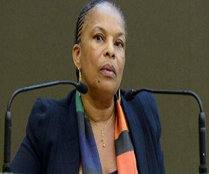   مصر اليوم - وزيرة العدل الفرنسية توبيرا تتعرض لهجوم عنصري