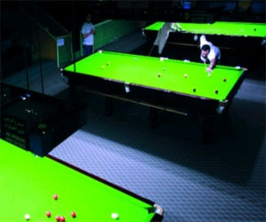 مصر اليوم - برونزية لقطر في فئة فرق 8 كرات ببطولة العرب للبليارد والسنوكر