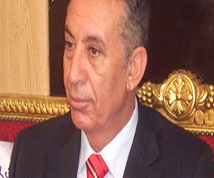   مصر اليوم - محافظ البحر الأحمر يفتتح معهد الغردقة النموذجيّ