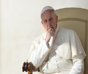   مصر اليوم - البابا يدين مقتل أطفال بقذيفة في دمشق