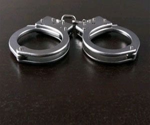   مصر اليوم - سقوط مسجل خطر عينه رئيس ديوان مرسي مستشارًا لمحافظ البحر الأحمر