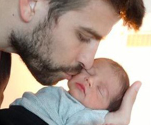   مصر اليوم - المطربة شاكيرا تعتبر إنجاب طفل أسهل من انتاج ألبوم جديد