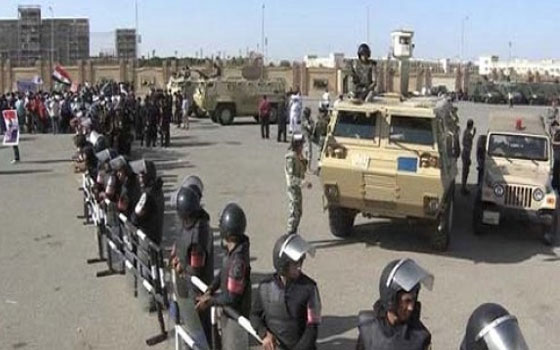   مصر اليوم - وزيرُ الداخليّة يؤكدُ زيادة التكثيّف الأمني لسلامةِ المواطنيّن بعد انتهاءِ الطوارئ