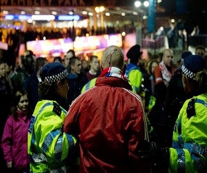 مصر اليوم - الفيفا يعاقب الأتحادين الإنكليزي والبولندي
