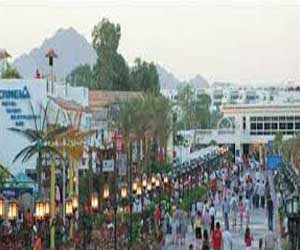   مصر اليوم - تأكيدات بأنّ إخراج البحر الأحمر من حالة الطوارئ بداية لانتعاشة سياحية حقيقية