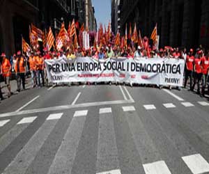   مصر اليوم - مظاهرات فى رومانيا لاستعادة الملكية