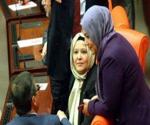   مصر اليوم - السماح للنساء بارتداء البنطلون داخل قاعة البرلمان في تركيا