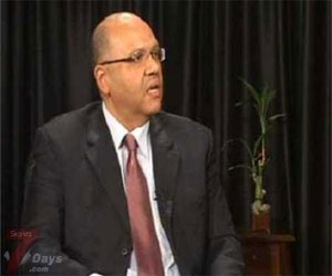   مصر اليوم - سفير مصر برام الله:وفد نقابة الصحفايين المصرية قام بعمل بطولي لدعم الشعب الفلسطيني على الأرض