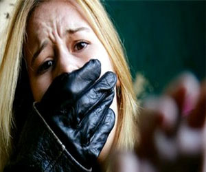   مصر اليوم - اتهام 3 سائقين بمحاولة هتك عرض طالبة في البحر الأحمر