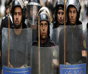   مصر اليوم - تواجد أمني مكثف أمام المنشآت الحيوية في المنوفية