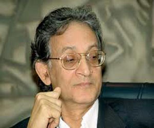   مصر اليوم - السناوي يؤكدّ أنّ روسيا هي الصديق الفعلي لمصر عكس أميركا