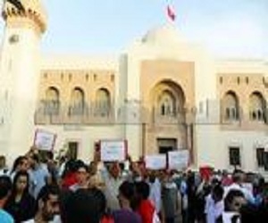 مصر اليوم - انصار الجبهة الشعبية التونسية يتظاهرون للمطالبة برحيل الحكومة