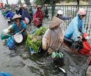   مصر اليوم - ارتفاع حصيلة ضحايا فيضانات وسط فيتنام