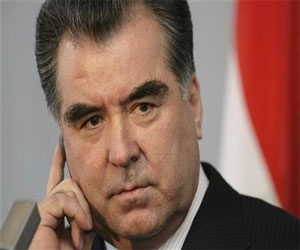   مصر اليوم - رحمانوف يؤدى اليمين الدستورية رئيسا لطاجيكستان لفترة رئاسية رابعة مدتها سبعة اعوام .