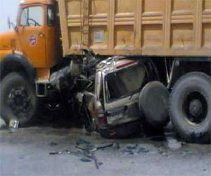   مصر اليوم - مقتل طالب جامعي دهسته شاحنة في بورسعيد