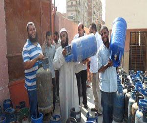   مصر اليوم - ضبط 70 أسطوانة غاز قبل بيعها بالسوق السوداء في دمياط