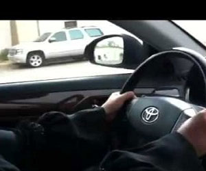   مصر اليوم - سائقة سيارة أجرة تقترب من عامها التسعين وترفض التقاعد