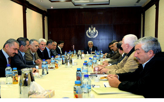   مصر اليوم - فتح تُعلن عدم الانسحاب من المفاوضات قبل ابريل المقبل رغم تصاعد الاستيطان