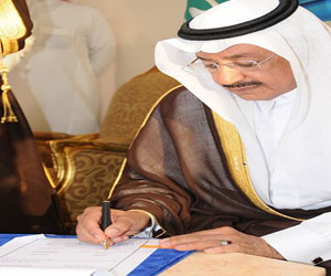   مصر اليوم - وزير النقل السعودي يوقع مجموعة من العقود