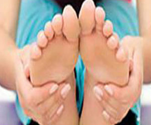   مصر اليوم - ممارسة تمارين الإحماء تحميك من تورم الأصابع فى الشتاء