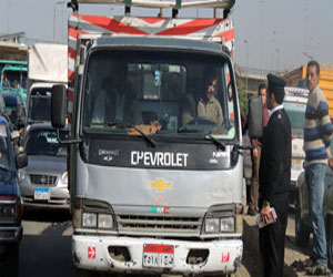 مصر اليوم - ضبط 11 سائقًا تحت تأثير المواد المخدرة بطريق بورسعيد الإسماعيلية