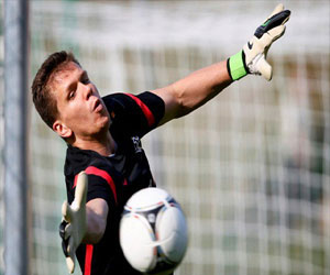   مصر اليوم - آرسنال الإنكليزي يجدد عقد حارسه البولندي فويسييتش شيسني