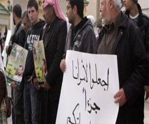   مصر اليوم - وقفة تضامنية بعمان نصرة للأسرى في المعتقلات الإسرائيلية
