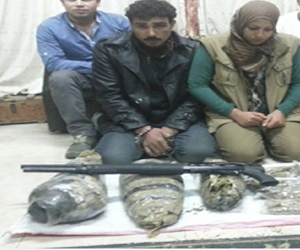   مصر اليوم - ضبط بندقية خرطوش و74 لفافة بانجو بحوزة 4 أشخاص في الدقهليّة