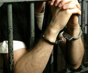   مصر اليوم - ضبطُ 3محاميّن إخوان بتهمةِ  تكديّر السلمِ العّام في قنا