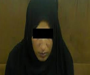   مصر اليوم - ضبط ربة منزل بحوزتها 4 قطع سلاح ناري و7 سلاح أبيض