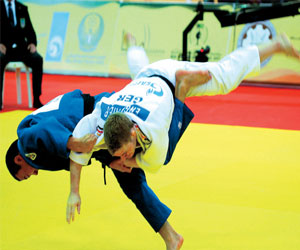   مصر اليوم - اختتام البطولة الكبري الثالثة للكاراتيه في ابو ظبي