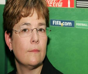   مصر اليوم - فيفا يتعهد بالتدخل في قضية عمال المونديال في قطر