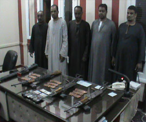   مصر اليوم - مقتل مُسجّل خطر وضبط 5 مطلوبين في قنا