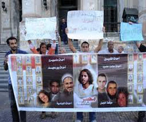   مصر اليوم - نشطاء الإسكندريّة يُشاركون في إحياء ذكرى محمد محمود