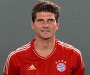 مصر اليوم - فيورنتينا يستعيد الألماني جوميز بعد شفائه من الإصابة