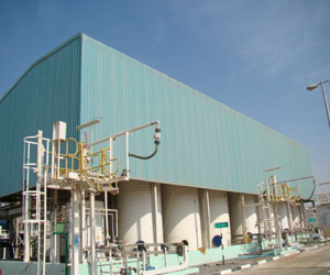   مصر اليوم - شركة المياه الكيميائية النظيفة تزيد الطاقة الإنتاجية لمصنعها