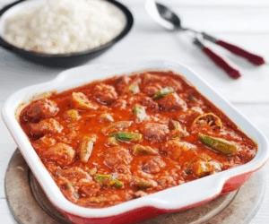   مصر اليوم - يخنة البامية مع النقانق المتبّلة