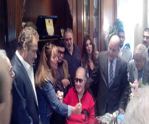   مصر اليوم - عرب يزور سعيد مرزوق ويحتفل معه بعيد ميلاده