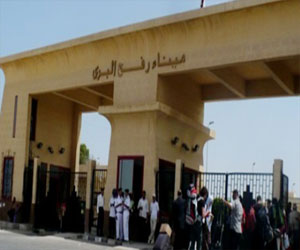 مصر اليوم - عبور 881 فلسطينيًا لميناء رفح البري