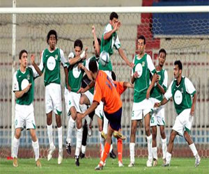   مصر اليوم - العربي الكويتي يتراجع عن التعاقد مع اللبناني معتوق