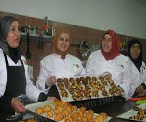   مصر اليوم - دورات في فنون الطهي في جمعية طيبة