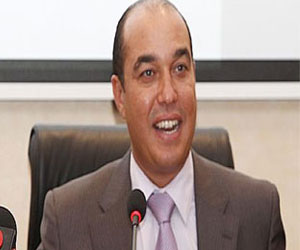   مصر اليوم - أوزين يتبرّأ من أخطاء الاتّحاد المغربي لـالقدم